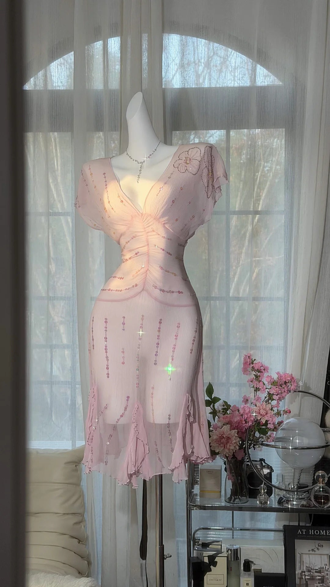 Delicate Light Pink V Neck Cap Sleeve Beaded Sequin Bodycon Short Homecoming Dress AS2717