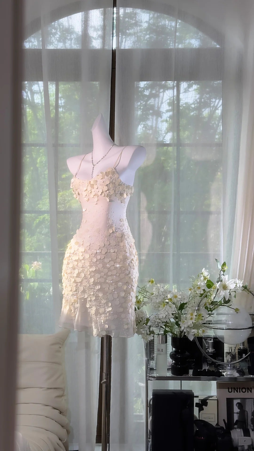 Elegant Ivory Spaghetti Strap 3D Circular Sequin Bodycon Short Homecoming Dress AS2720