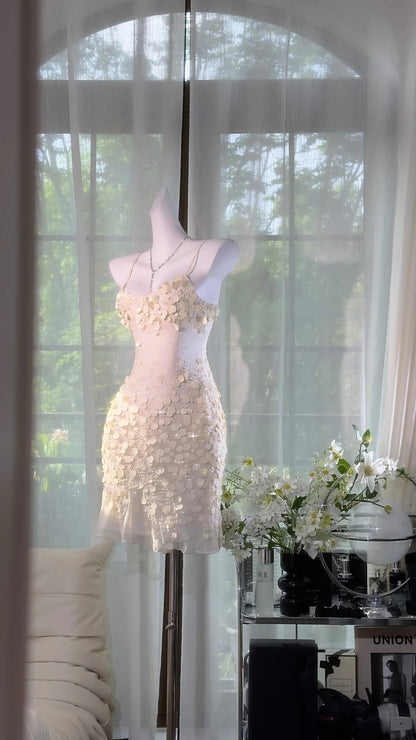 Elegant Ivory Spaghetti Strap 3D Circular Sequin Bodycon Short Homecoming Dress AS2720