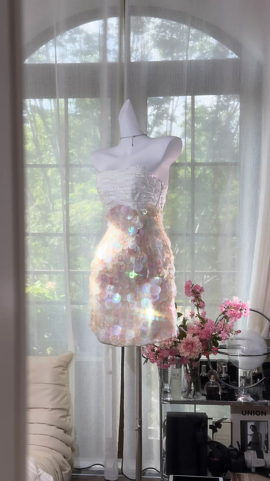 Dazzling Iridescent White Strapless Ruched Bodice Large Sequin Bodycon Short Homecoming Dress AS2726