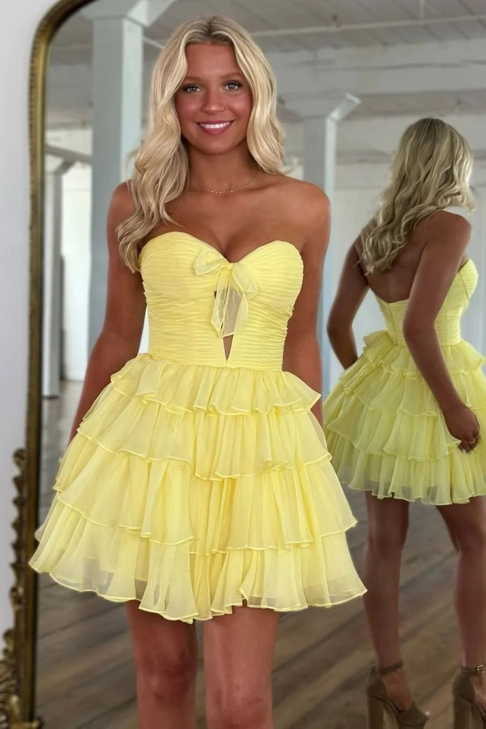 Chic Strapless Ruffle Tiered Chiffon Homecoming Dress With Front Bow AS273