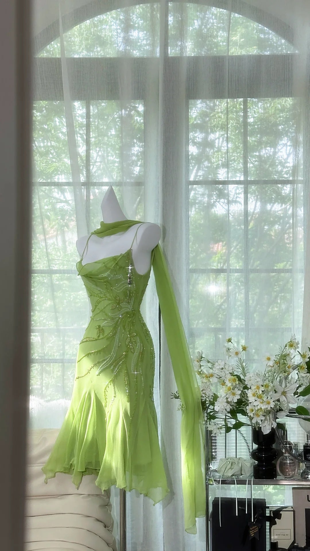Fresh Lime Green Spaghetti Strap Cowl Neck Beaded Chiffon Mermaid Short Homecoming Dress With Matching Scarf AS2734