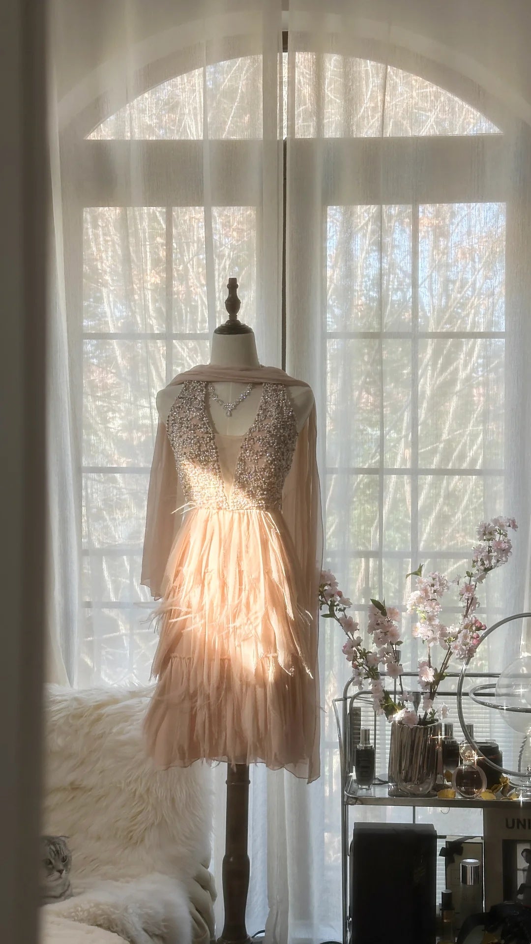 Elegant Blush Beaded Deep V Neck Tiered Tulle A Line Short Homecoming Dress With Shawl AS2742