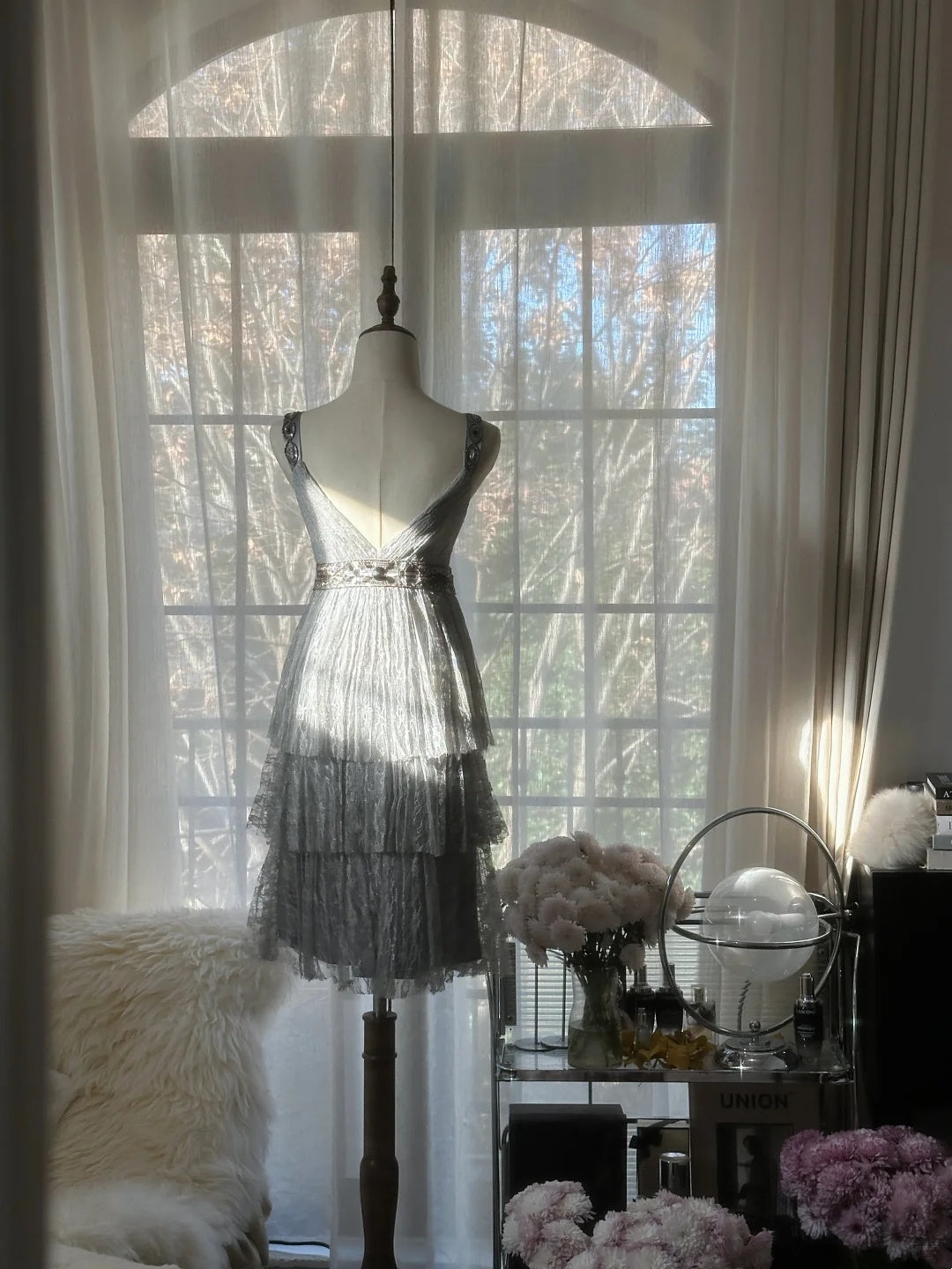 Chic Silver Grey Party Dress V Neck Beaded Tiered Ruffle A Line Short Homecoming Dress AS2754