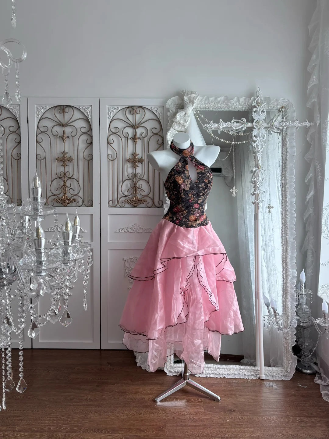 Vintage Black Floral Halter Keyhole Pink Ruffle Layered A Line Midi Homecoming Dress AS2797