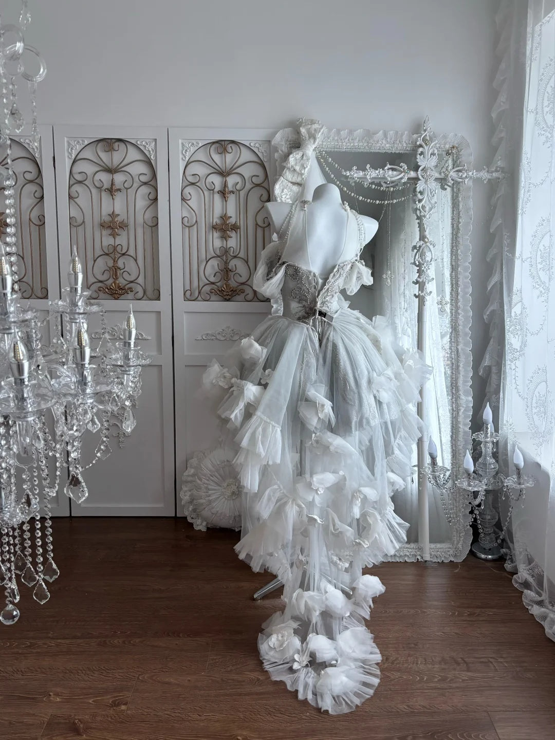Enchanting Silver Halter Heavy Rhinestone Beaded 3D Floral A Line Short Homecoming Dress With Train Wedding Dress AS2803