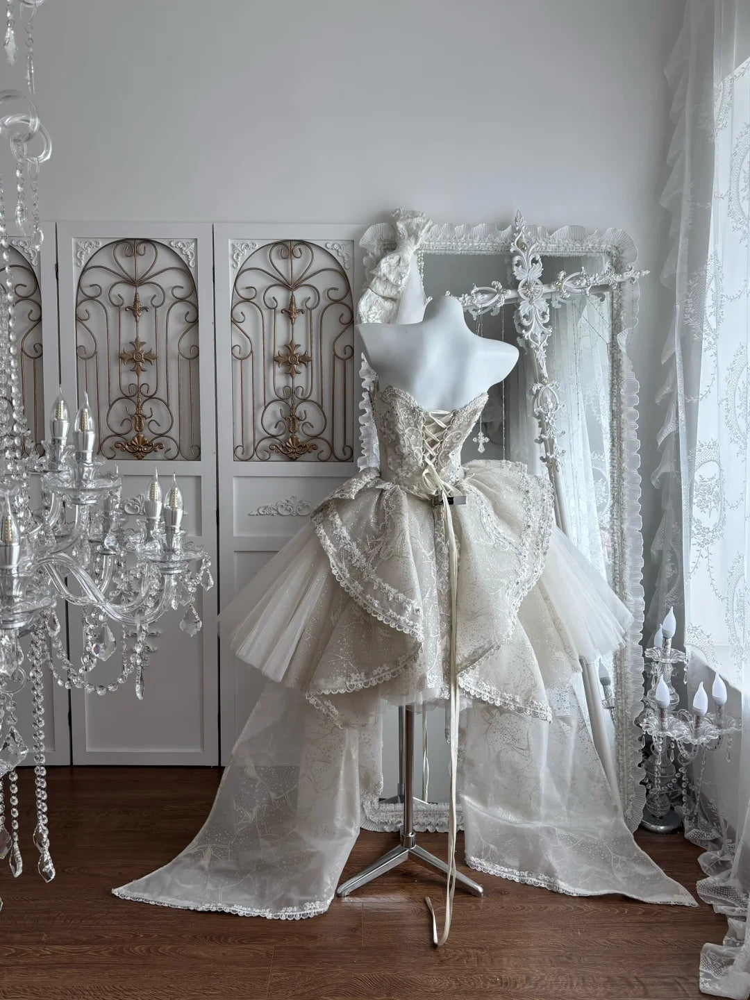 Exquisite Ivory Strapless Sweetheart Heavy Rhinestone Beaded Lace High Low A Line Tulle Short Homecoming Dress Wedding Dress AS2805