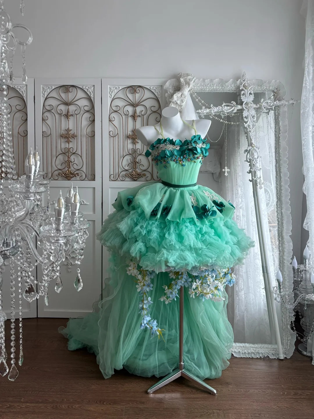 Vibrant Green Spaghetti Straps 3D Floral Tiered Ruffle Tulle A Line Short Homecoming Dress With Train Birthday Dress AS2811