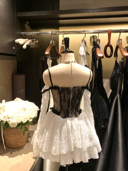 Glam Black White Contrast Spaghetti Straps Long Sleeves Lace Corset Bow A Line Short Homecoming Dress AS2922