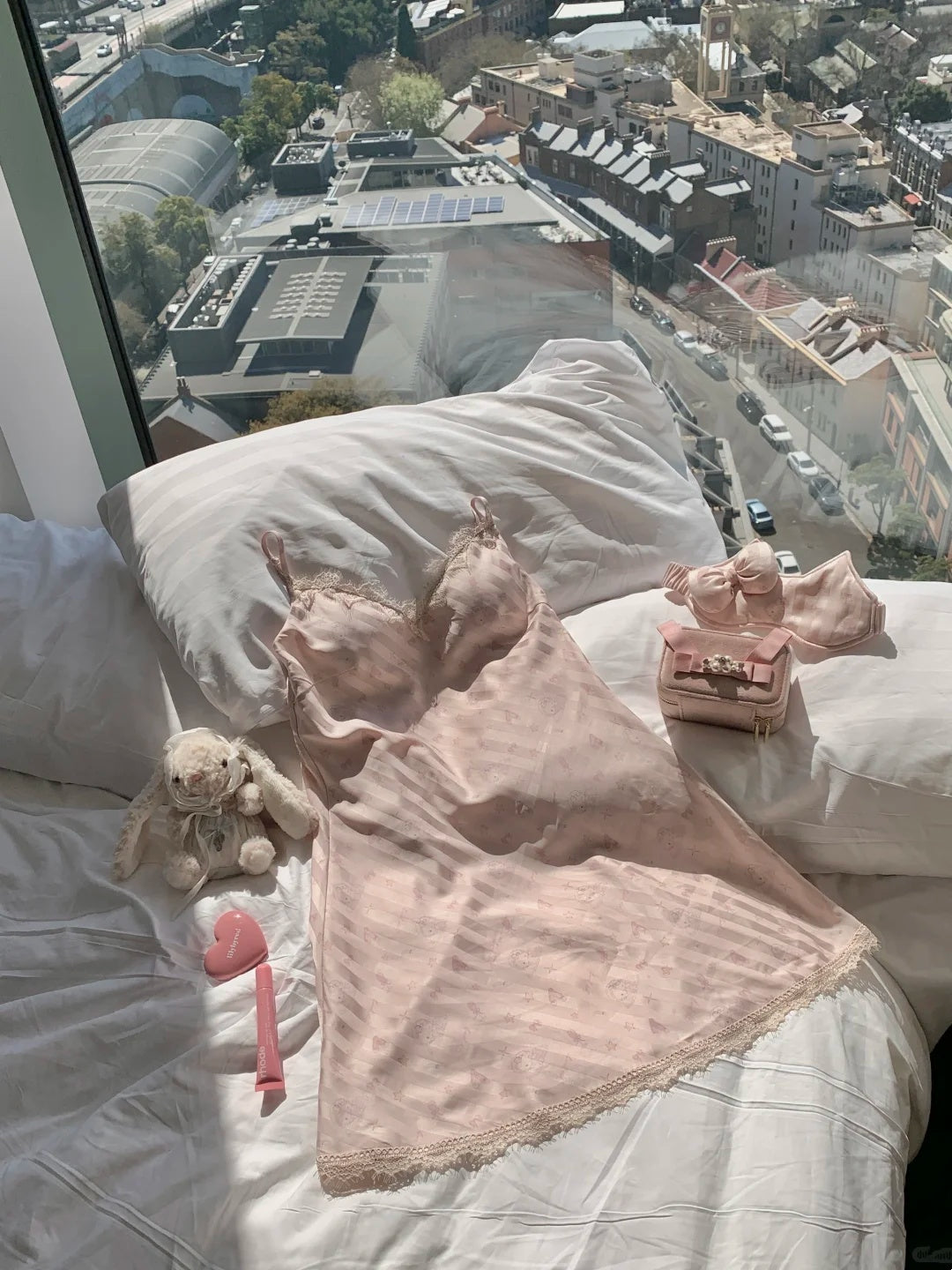 Sweet Pink Flare Sleeve Feather Trim Belted A Line Short Homecoming Dress Set Party Dress AS2927