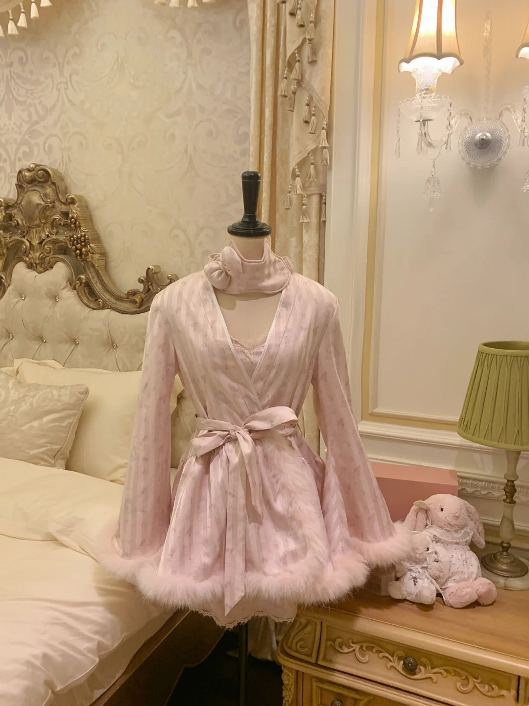 Sweet Pink Flare Sleeve Feather Trim Belted A Line Short Homecoming Dress Set Party Dress AS2927