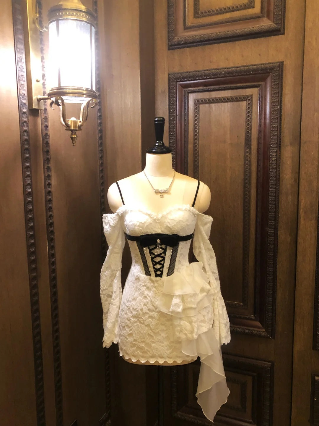 Chic White Spaghetti Straps Long Sleeves Lace Corset Bow Pearl Chain Detail Bodycon Short Homecoming Dress AS2929
