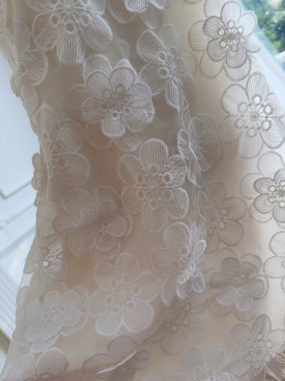 Airy White High Neck Sleeveless A-line Short Homecoming Dress With 3D Floral Lace Appliques AS2935
