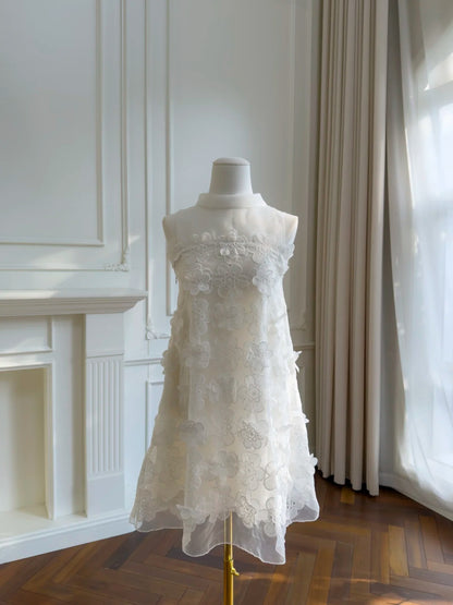 Airy White High Neck Sleeveless A-line Short Homecoming Dress With 3D Floral Lace Appliques AS2935