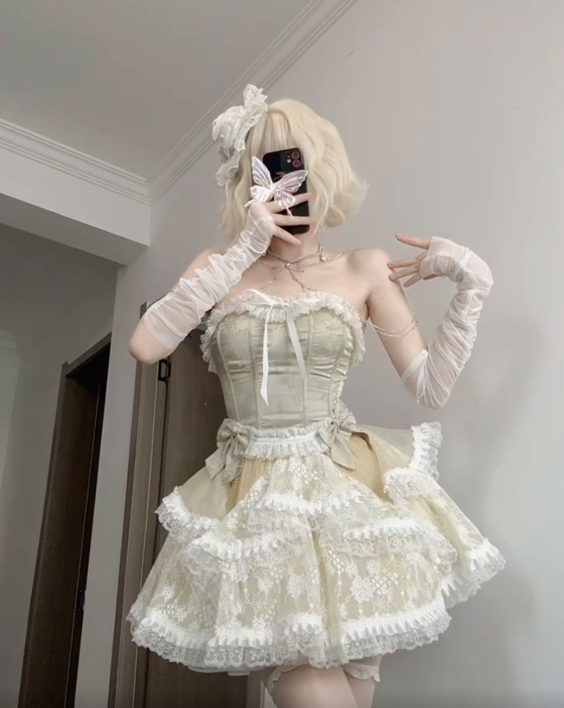 Glam Pale Sage And Ivory Strapless Lace Ruffle Bow Corset Tiered A Line Short Homecoming Dress AS2954