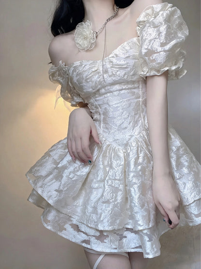 Gorgeous White Jacquard Short Puff Sleeve Sweetheart Corset A Line Short Homecoming Dress AS2984