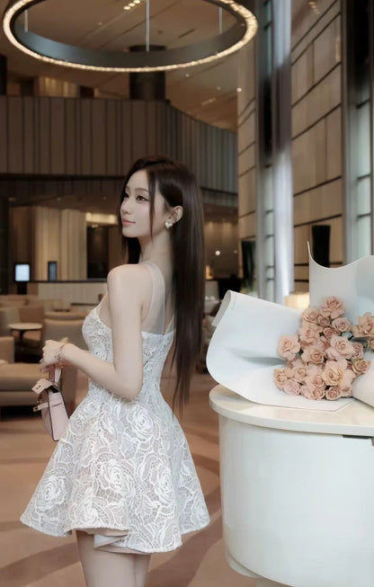 Elegant White Sleeveless Illusion Round Neck Floral Lace A-Line Short Homecoming Dress AS3111