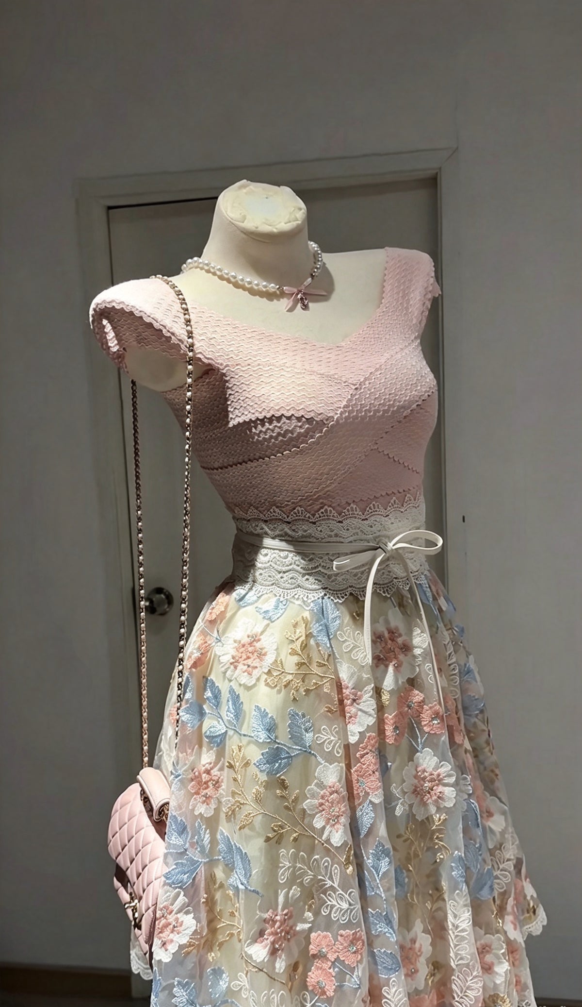 Elegant Pale Pink Cap Sleeve V Neck 3D Floral Embroidery A Line Midi Homecoming Dress AS3120