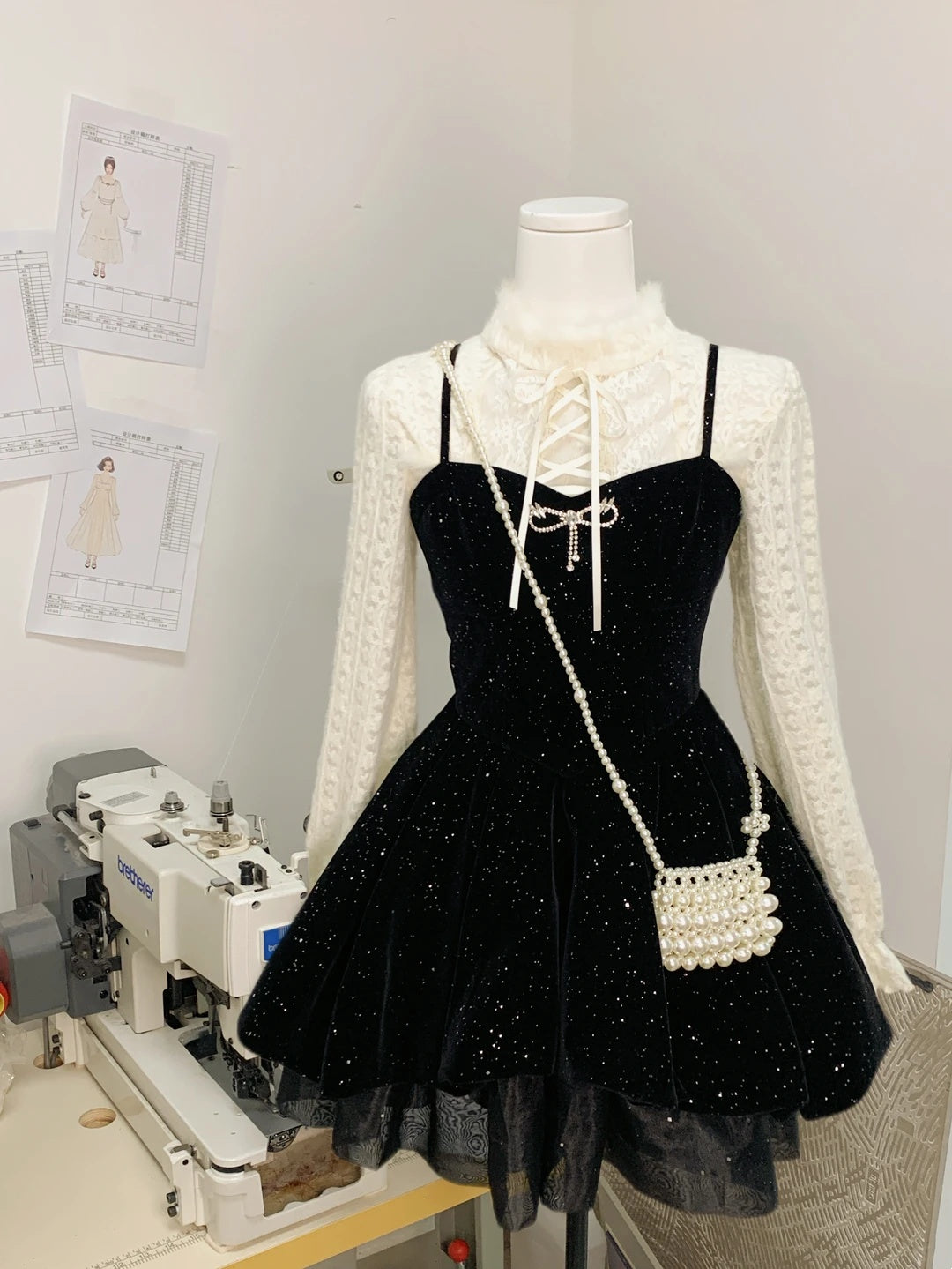 Glam Black Sparkle Spaghetti Strap A Line Short Skirt With Furry High Collar Long Sleeve Blouse Birthday Dress Homecoming Dress AS3148