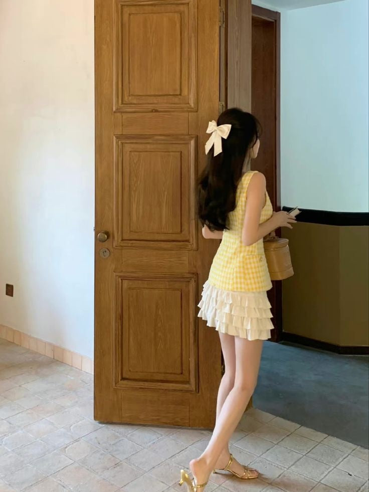Chic Yellow Gingham Square Neck Sleeveless Tiered Ruffle A Line Short Homecoming Dress AS3164