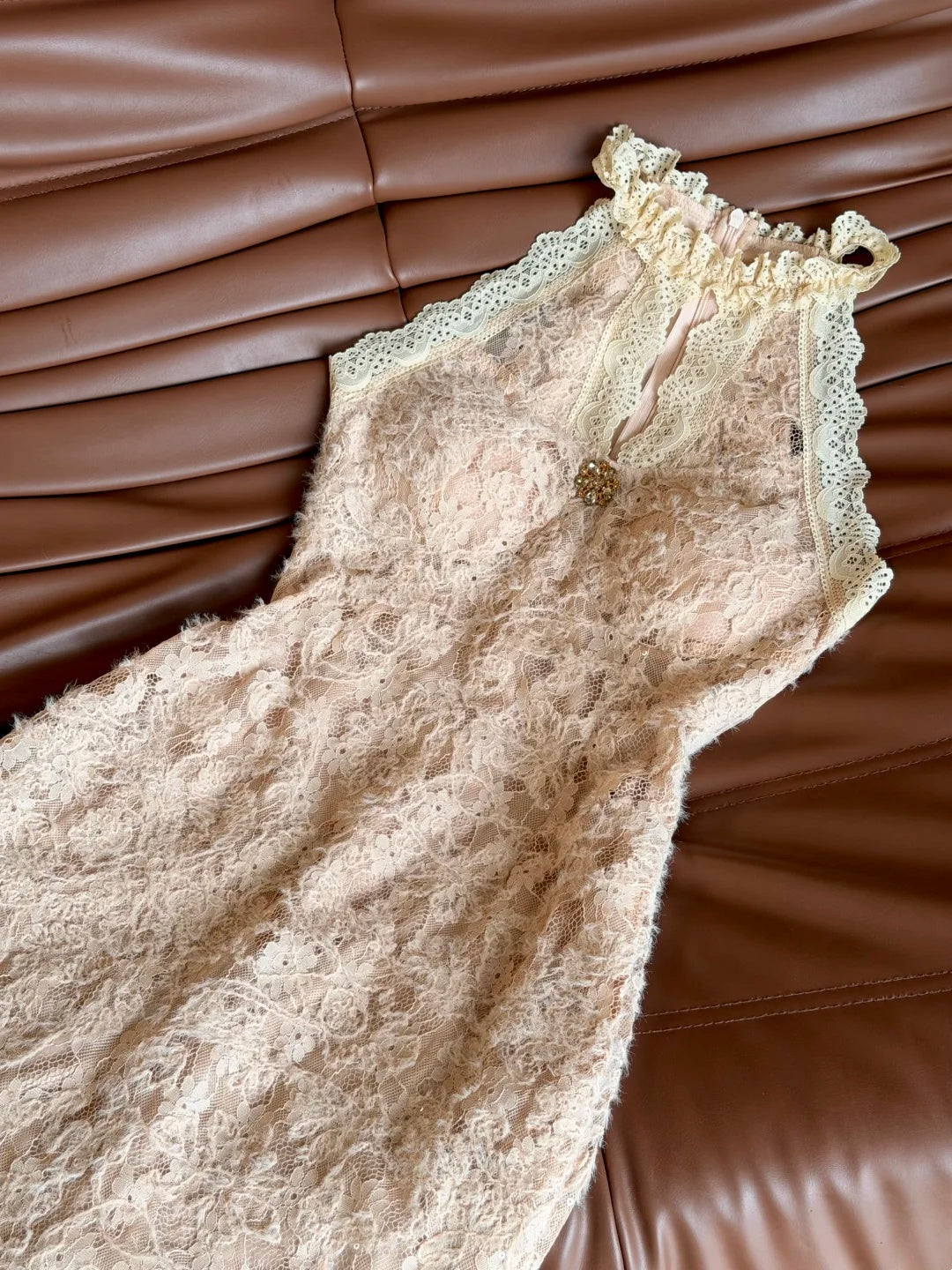 Vintage Nude Halter Floral Lace Sequin Beaded Bodycon Short Homecoming Dress AS3174
