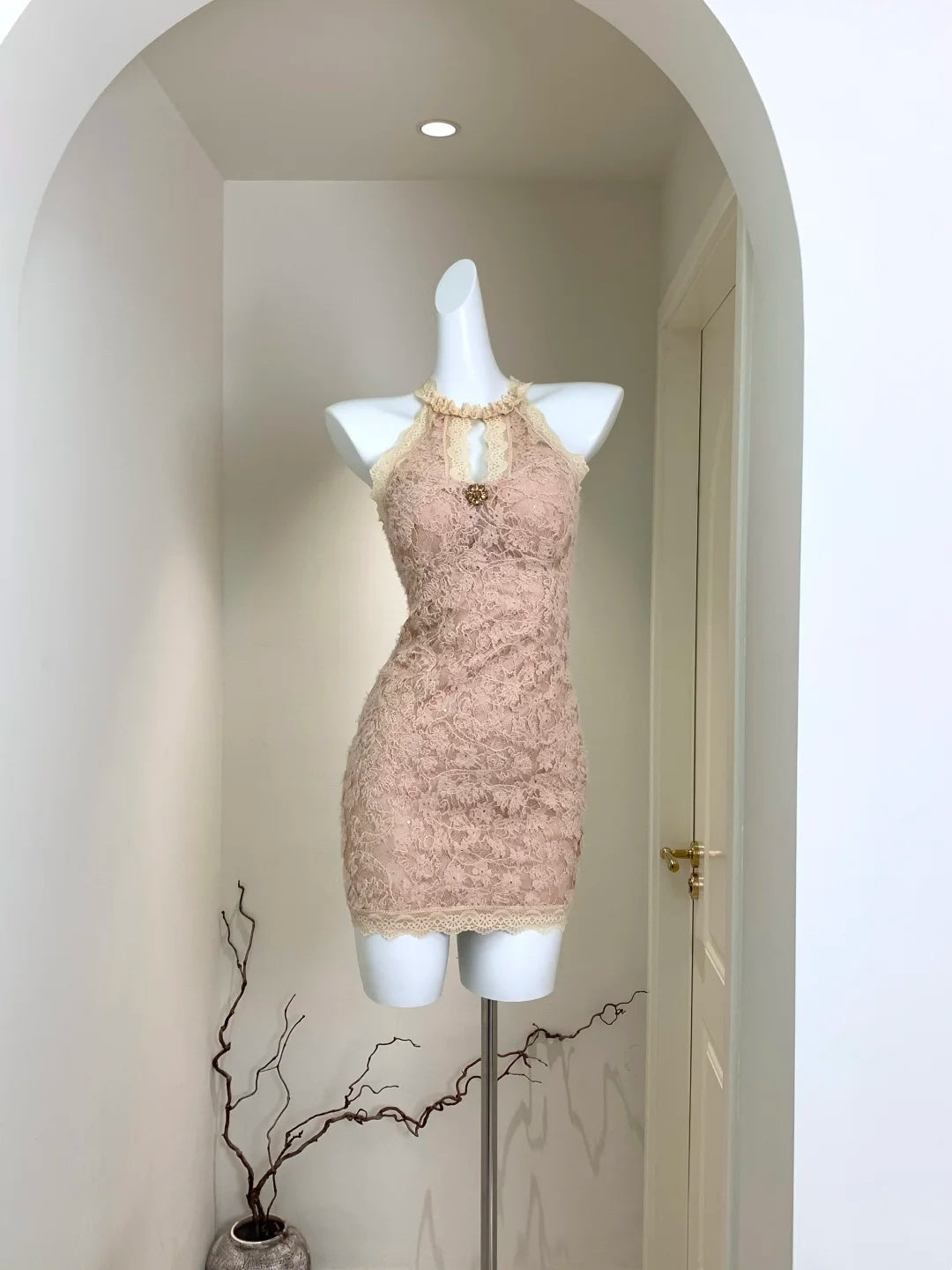 Vintage Nude Halter Floral Lace Sequin Beaded Bodycon Short Homecoming Dress AS3174