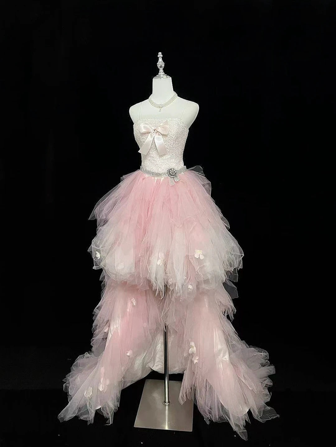 Ethereal Pink Spaghetti Straps Bow Sequin Beaded Appliques A Line Short Homecoming Dress With Train Birthday Party Dress AS3191