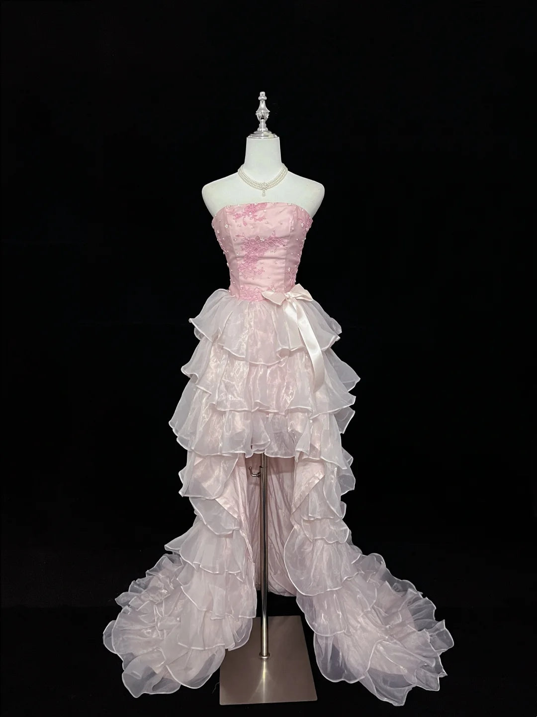 Romantic Pink Strapless Floral Appliques Beaded Bow A Line Short Homecoming Dress With Train Birthday Party Dress AS3192