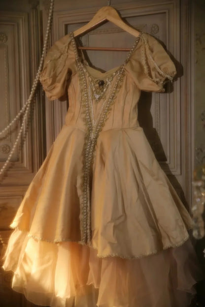 Luxury Champagne V Neck Puff Short Sleeves Gold Lace Beaded A Line Short Homecoming Dress Birthday Party Dress AS3201