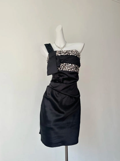 Stunning Black One Shoulder Rhinestone Beaded Ruched Bodycon Short Homecoming Dress AS3205