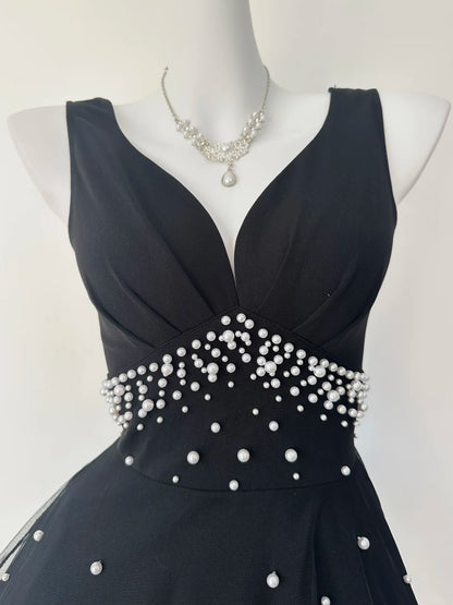 Glam Black Sleeveless V-Neck Pearl Beaded A-line Short Homecoming Dress AS3206