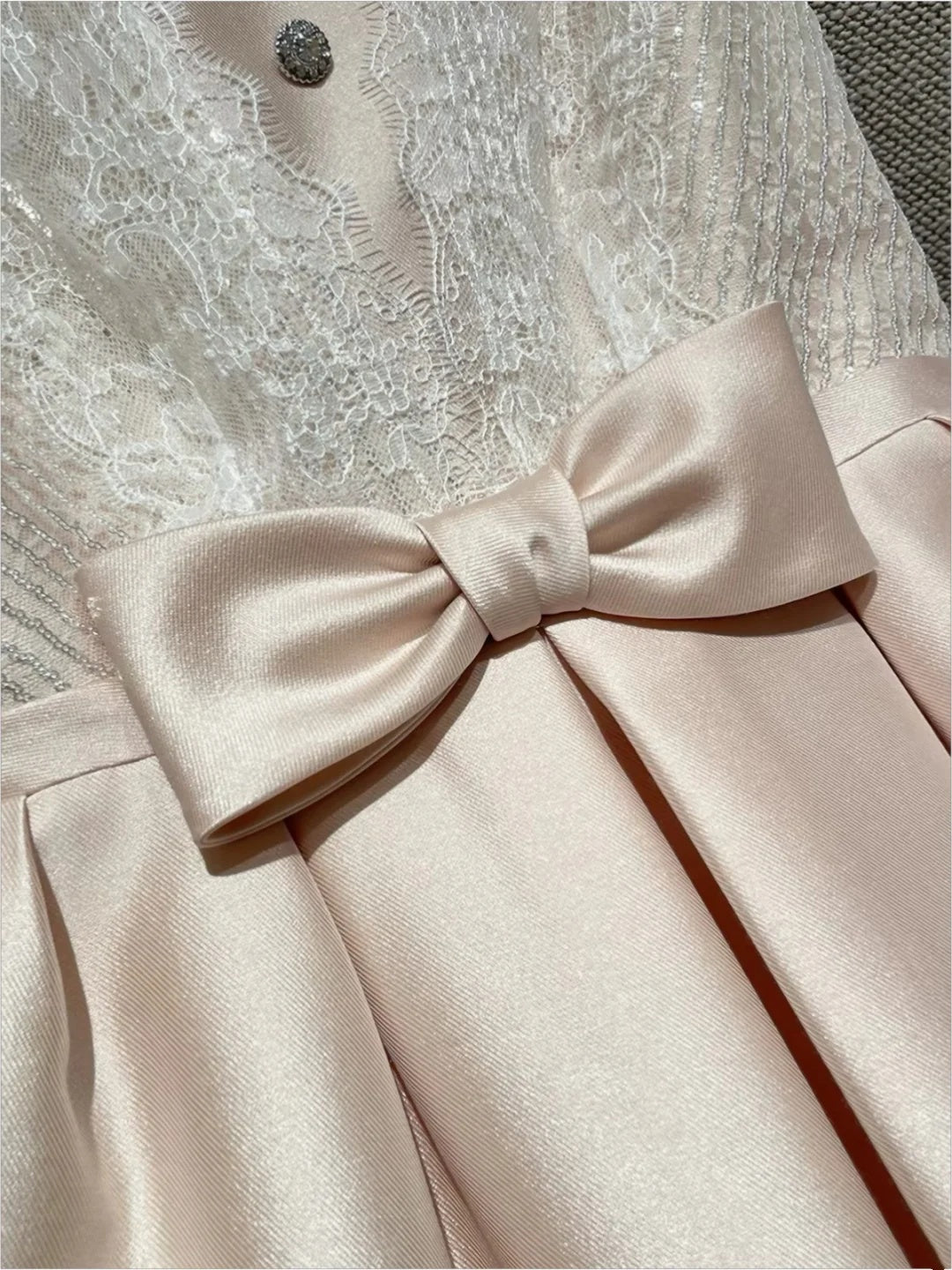 Elegant Blush Sleeveless Round Neck Lace Sequin Rhinestone Bow A-Line Short Homecoming Dress Birthday Dress AS3216