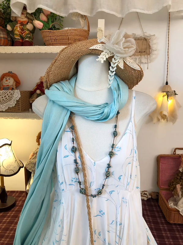 Fresh White Blue Floral Spaghetti Straps V-Neck A Line Short Homecoming Dress With Scarf AS3237