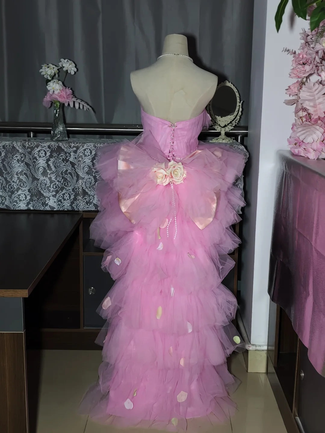 Romantic Pink Strapless Sweetheart 3D Floral Petal Appliques A Line Short Homecoming Dress With Detachable Train AS3252