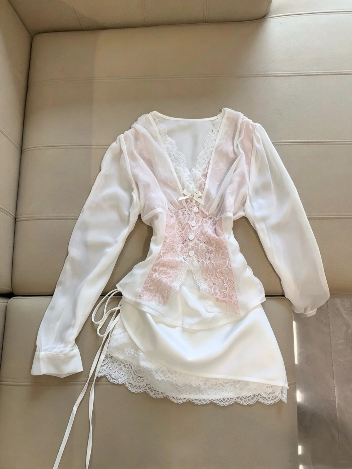 Romantic Pink White V-Neck Long Sleeve Lace Bow A Line Short Homecoming Dress Birthday Dress AS3262