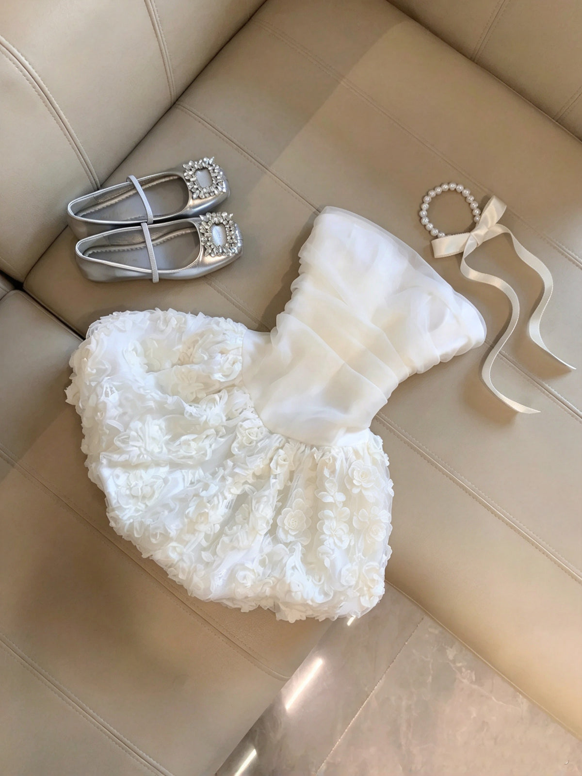 Ethereal White Strapless Ruched 3D Floral Tulle Bubble Short Homecoming Dress Birthday Dress AS3328
