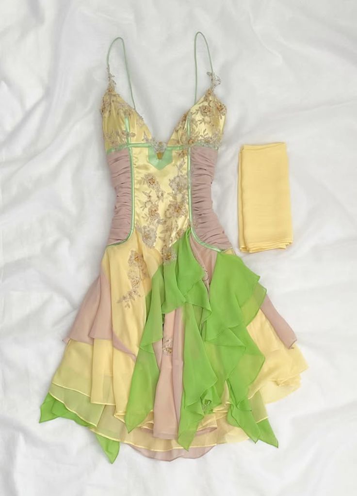 Whimsical Yellow Green Pink Contrast Spaghetti Straps Floral Appliques A Line Short Homecoming Dress Birthday Dress AS3374