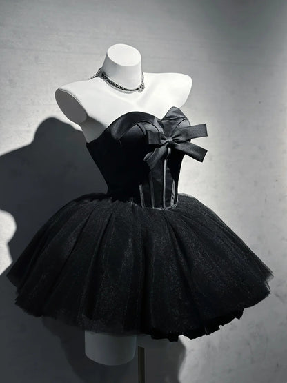 Chic Black Strapless Sweetheart Satin Bow Corset Tulle A Line Short Homecoming Dress Birthday Dress AS3534