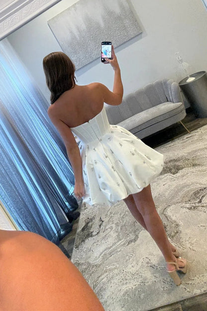 Dreamy A-Line Strapless Short Satin Homecoming Dress With Beading AS363