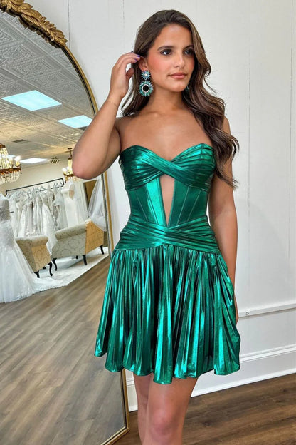 Stylish Green A-Line Sweetheart Neckline Short Metallic Homecoming Dress AS431