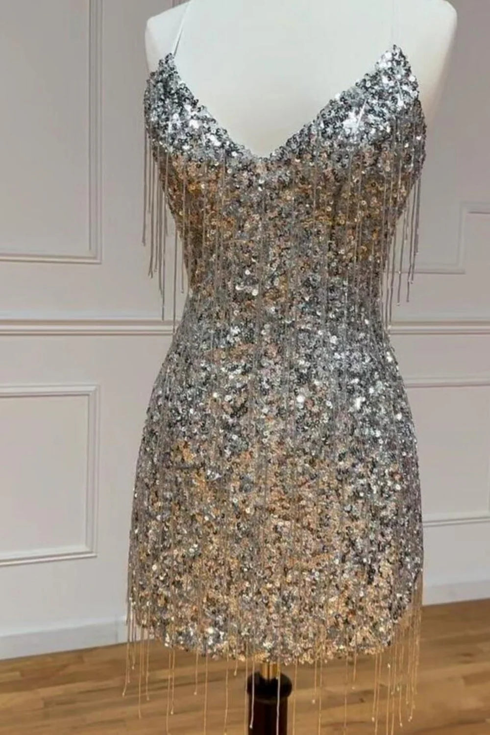 Silver V-Neck Glitter Sequin Homecoming Dress With Fringe Details AS436