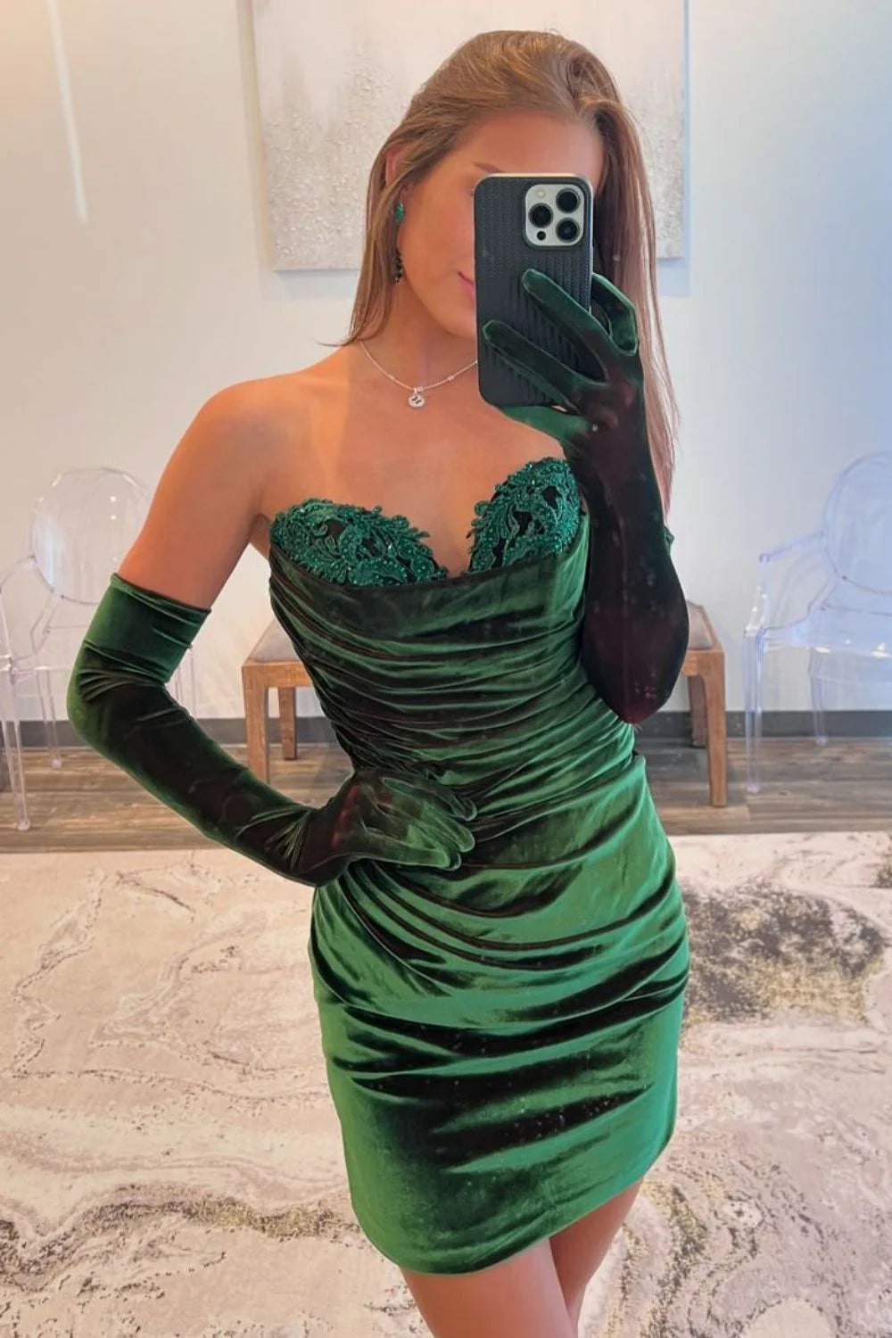 Dark Green Velvet Sweetheart Bodycon Short Dress With Pleating Homecoming Dress AS445