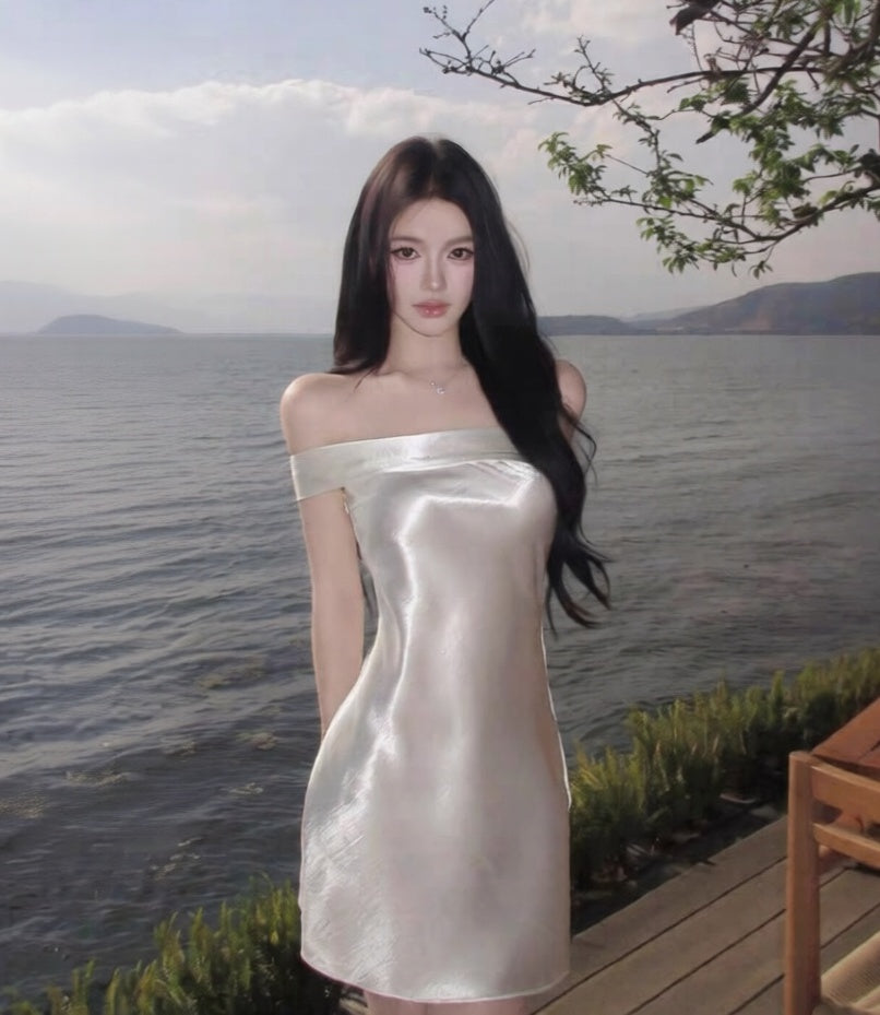 Elegant White Satin Off‑The‑Shoulder Bodycon Mini Party Dress With  Statement Back Bow AS515