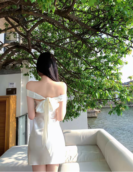 Elegant White Satin Off‑The‑Shoulder Bodycon Mini Party Dress With  Statement Back Bow AS515