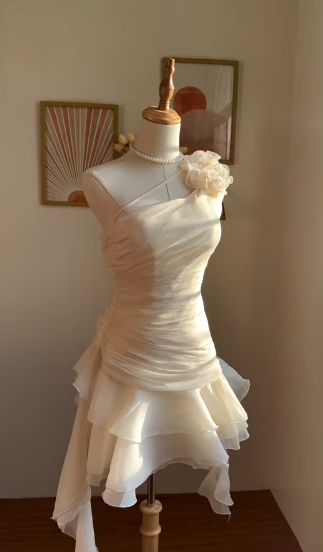 Elegant White One‑Shoulder Asymmetrical Ruffled Short Homecoming Dress With 3D Floral Shoulder Detail AS522