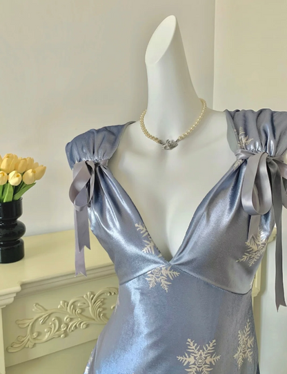 Elegant Dusty Blue V Neck Sheath Homecoming Dress With White Snowflake Print AS526