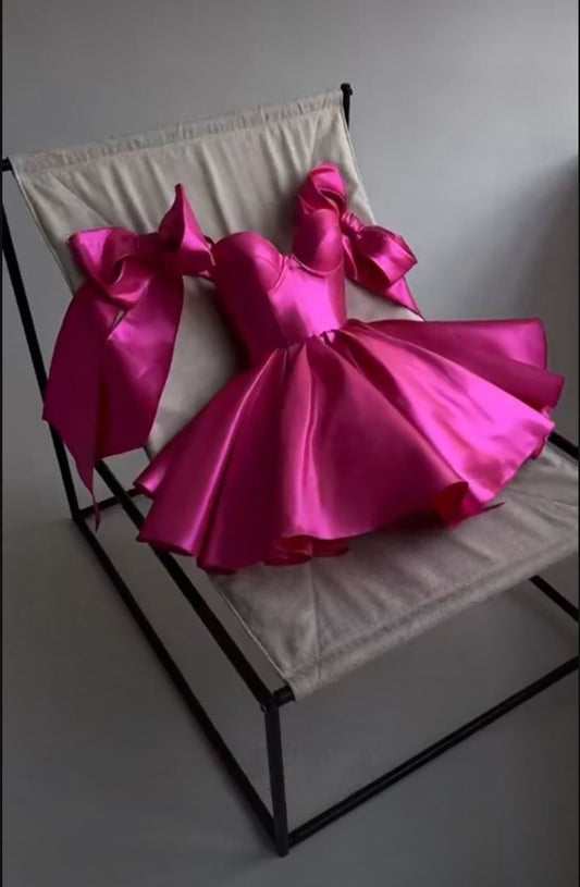 Bold Fuchsia Sweetheart Neckline A Line Mini Homecoming Dress With Bows Straps AS578