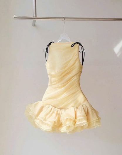 Playful Yellow Straight Neck Black Tie Straps Mini A Line Homecoming Dress With Tiered Ruffle Hem AS589