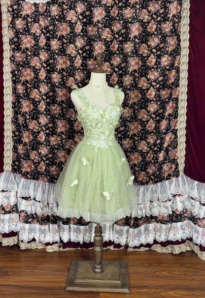 Fresh Light Green Sweetheart Neck Straps A-Line Short Homecoming Dress With Butterfly Applique & Tulle Skirt AS677