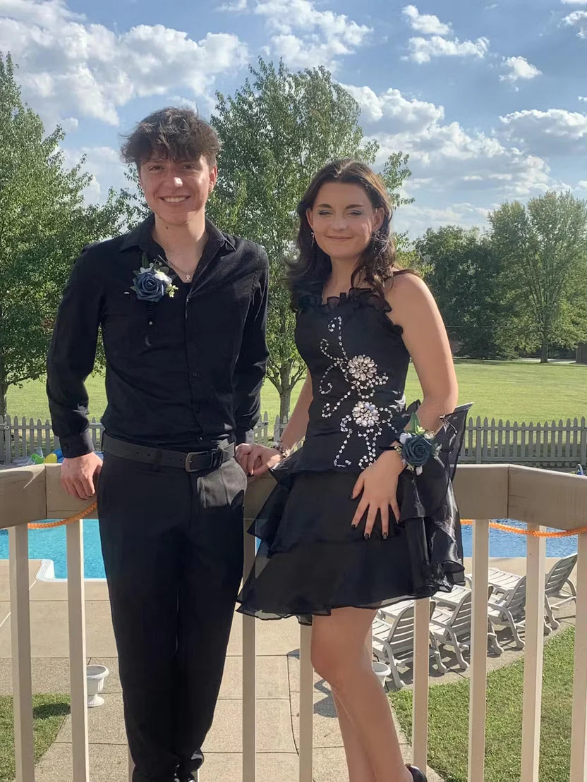 Vintage Black Spaghetti Straps V-Neck Beaded Short Homecoming Dress With Ruffled Chiffon Hem AS703